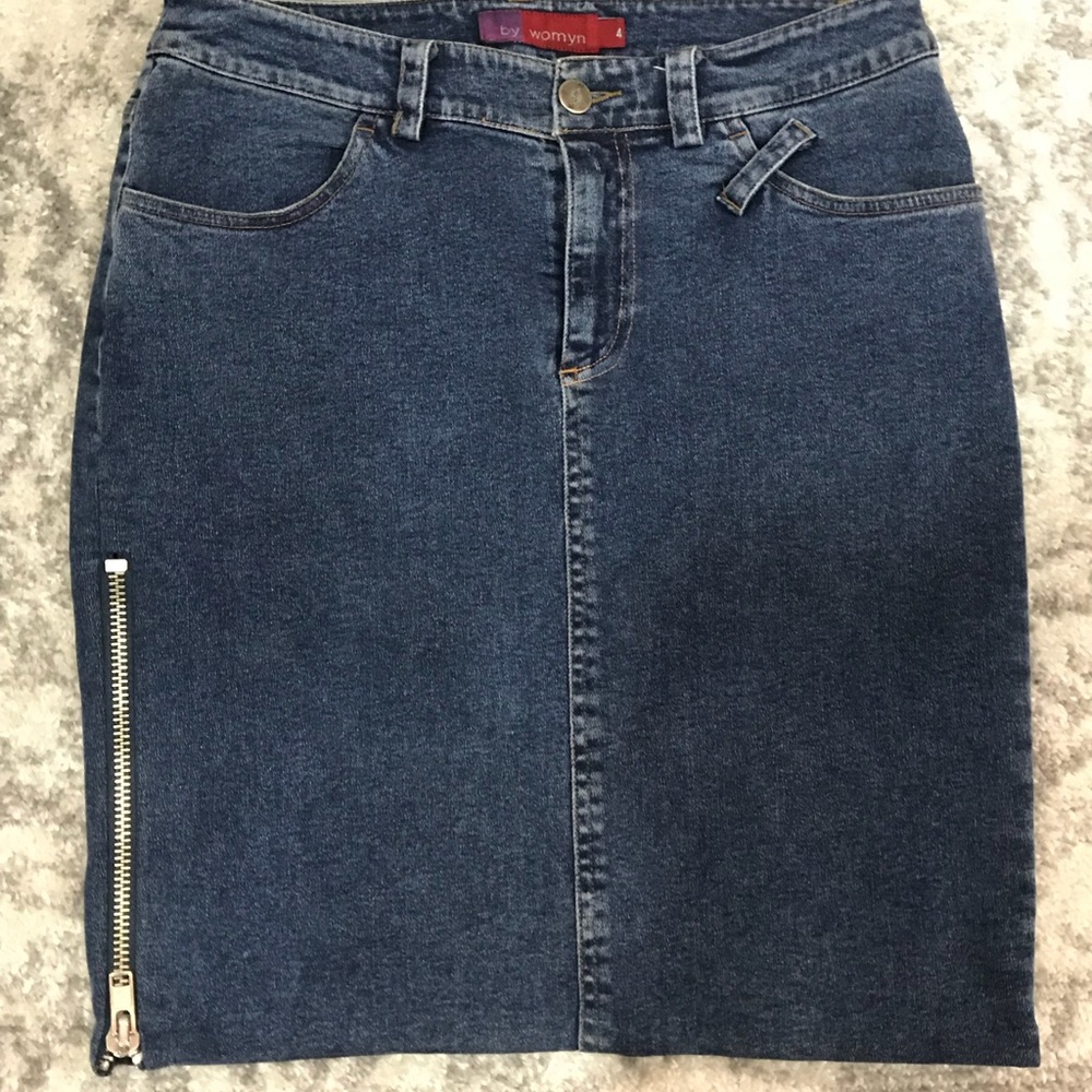 Jean skirt size 4